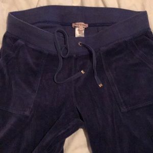 Juicy velvet pants sweats